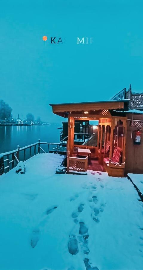 Hb Nancy Group Of Houseboats Ξενοδοχείο Σριναγκάρ Εξωτερικό φωτογραφία